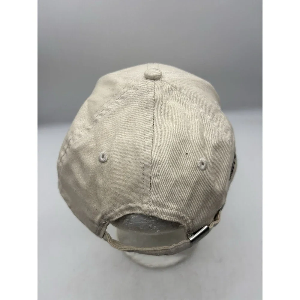 Keith Haring HM Hat Beige Cotton Dancing Figure Red Heart Dad Cap